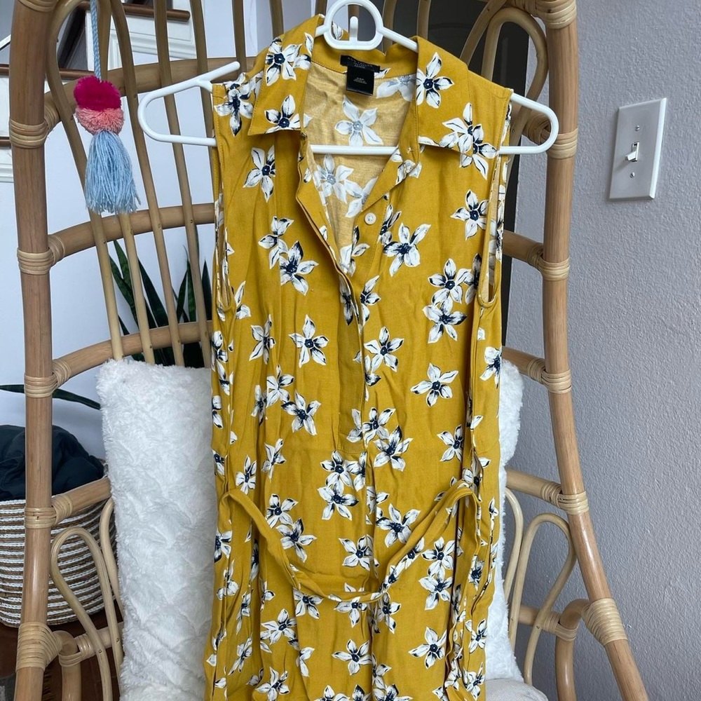 Worn once - amazing condition! Ann Taylor dress 💛